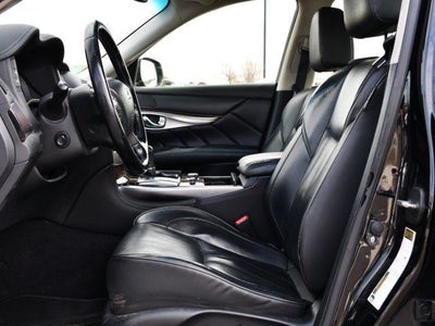 2016 INFINITI Q70L 3.7X