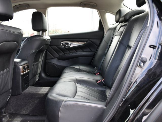 2016 INFINITI Q70L 3.7X