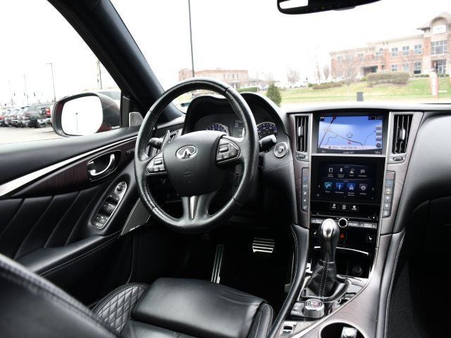 2017 INFINITI Q50 Red Sport 400