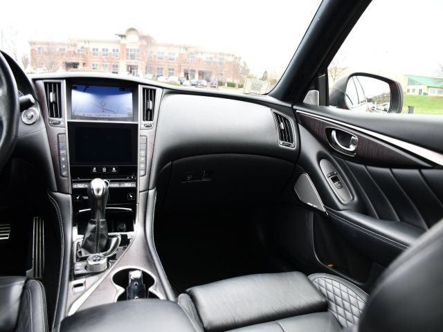 2017 INFINITI Q50 Red Sport 400