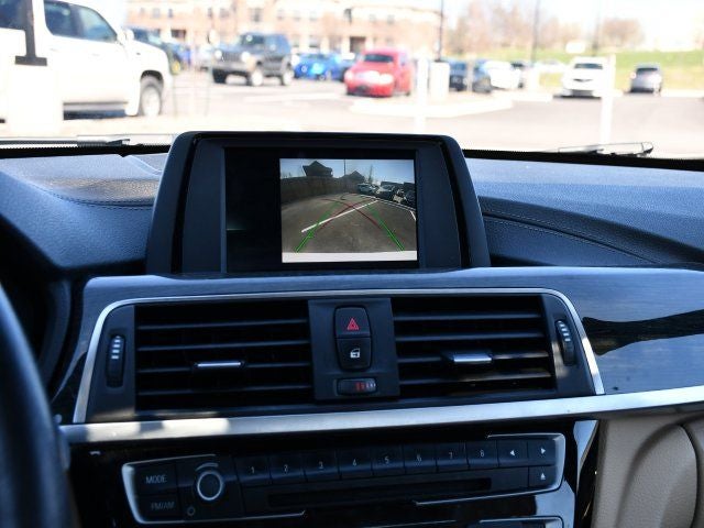 2018 BMW 3 Series 330i xDrive