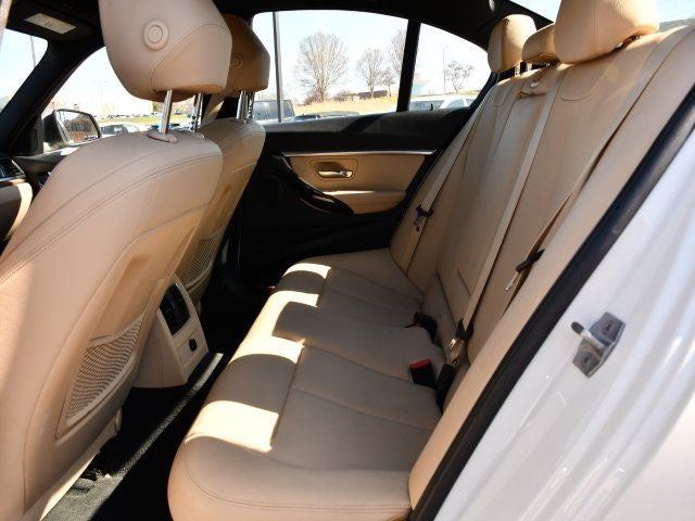 2018 BMW 3 Series 330i xDrive