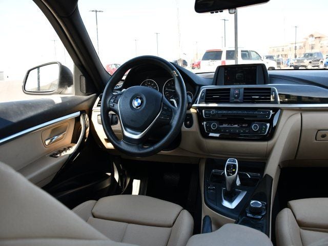 2018 BMW 3 Series 330i xDrive