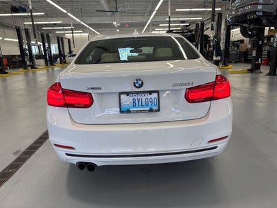 2018 BMW 3 Series 330i xDrive