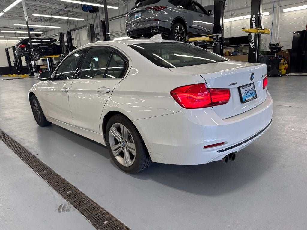 2018 BMW 3 Series 330i xDrive