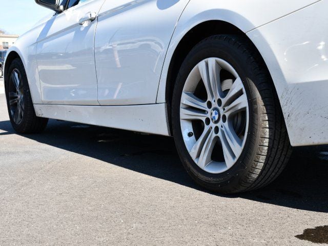 2018 BMW 3 Series 330i xDrive