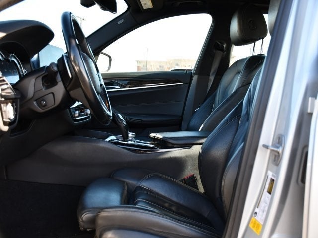 2017 BMW 5 Series 540i