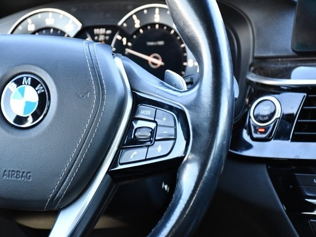 2017 BMW 5 Series 540i