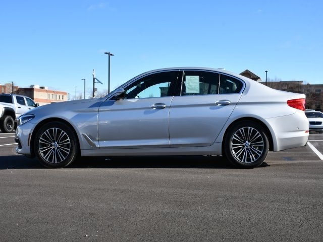2017 BMW 5 Series 540i