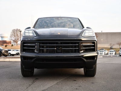 2025 Porsche Cayenne AWD
