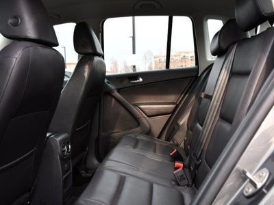2016 Volkswagen Tiguan S