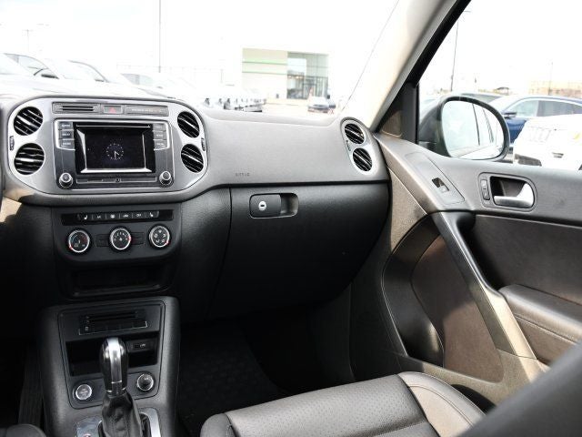 2016 Volkswagen Tiguan S