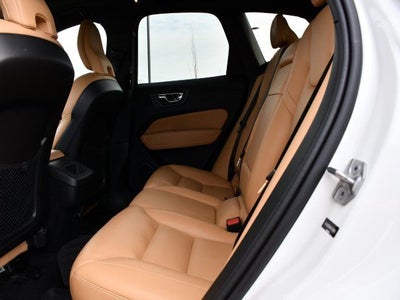 2019 Volvo XC60 T6 Momentum