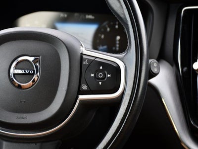 2019 Volvo XC60 T6 Momentum