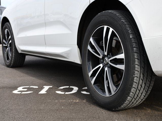 2019 Volvo XC60 T6 Momentum