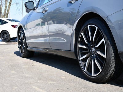 2023 Honda Accord Hybrid Touring w/o BSI