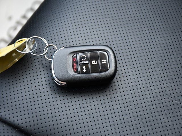 2023 Honda Accord Hybrid Touring w/o BSI