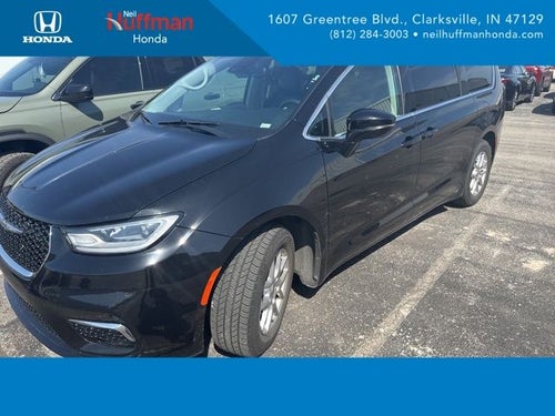 2024 Chrysler Pacifica Touring L