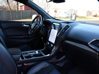 2022 Ford Edge ST