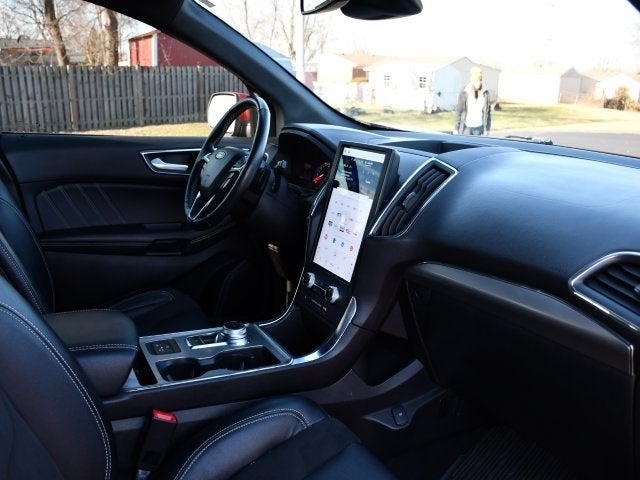 2022 Ford Edge ST