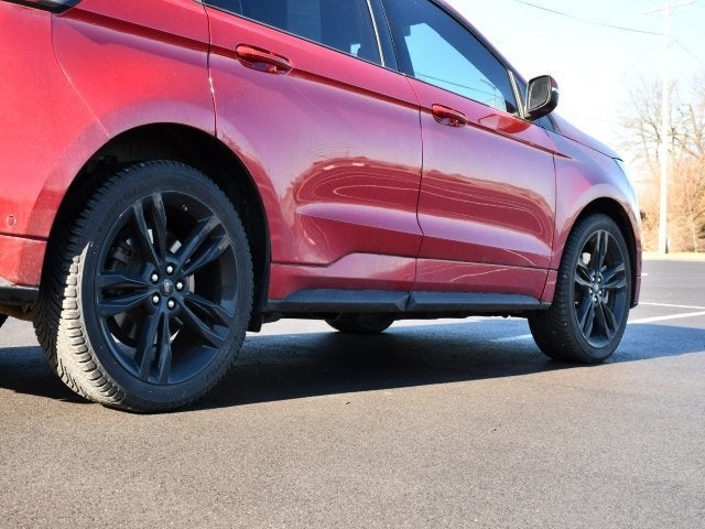 2022 Ford Edge ST