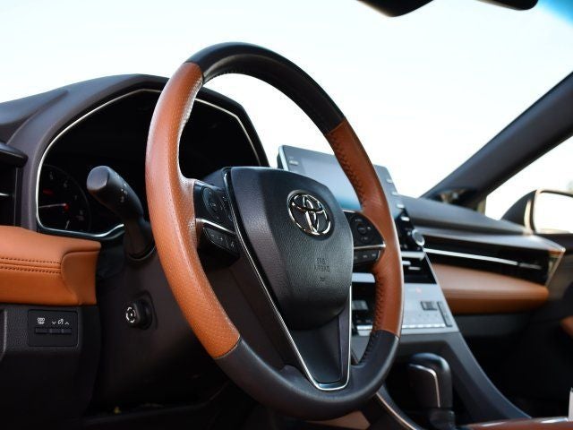 2019 Toyota Avalon Touring