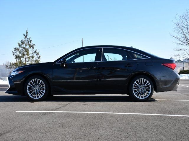 2019 Toyota Avalon Touring