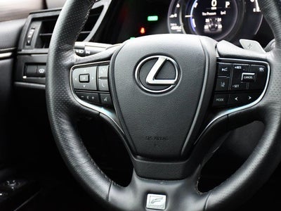 2022 Lexus ES 300h