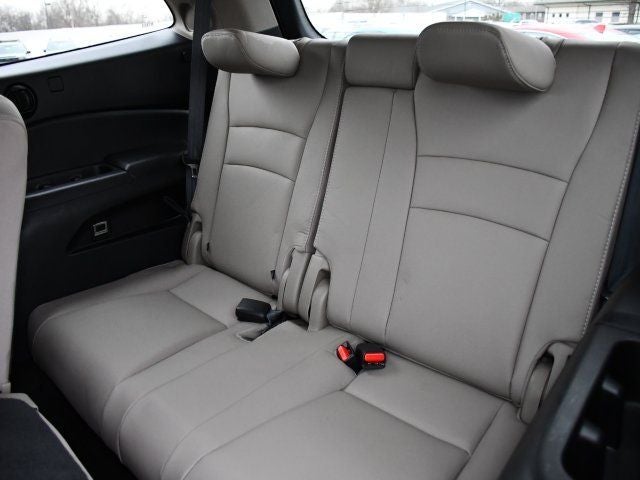 2022 Honda Pilot Touring 8 Passenger