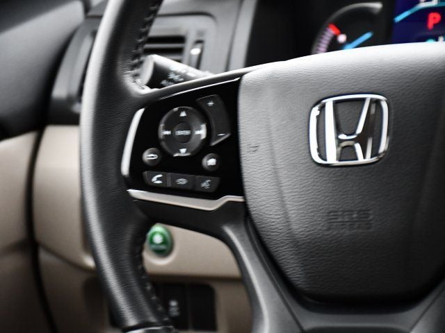 2022 Honda Pilot Touring 8 Passenger