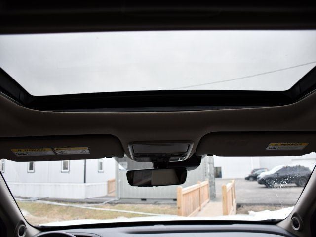 2022 Honda Pilot Touring 8 Passenger