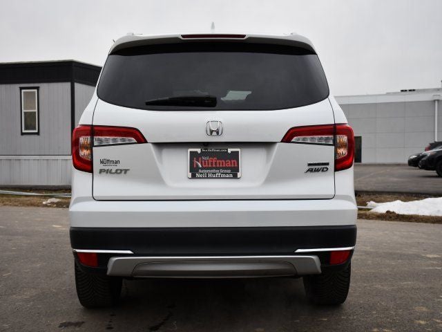 2022 Honda Pilot Touring 8 Passenger