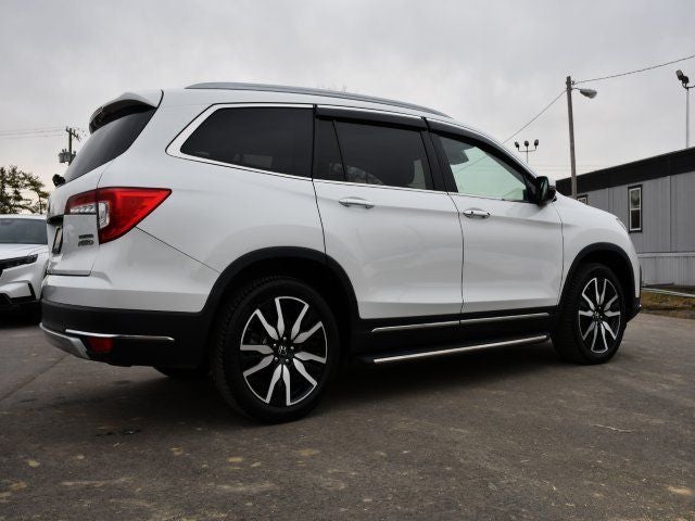 2022 Honda Pilot Touring 8 Passenger