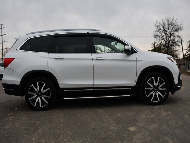 2022 Honda Pilot Touring 8 Passenger