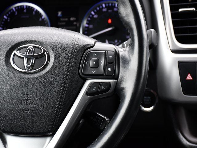 2017 Toyota Highlander Limited Platinum