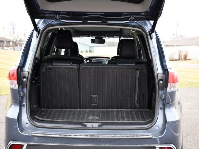 2017 Toyota Highlander Limited Platinum