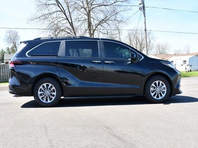 2023 Toyota Sienna XLE 7 Passenger
