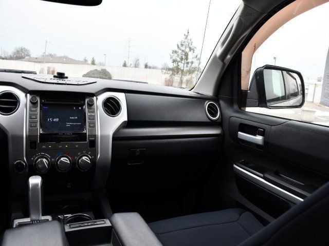 2016 Toyota Tundra SR5 CrewMax