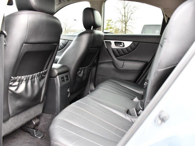 2017 INFINITI QX70 Base