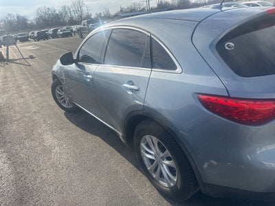 2017 INFINITI QX70 Base