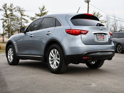 2017 INFINITI QX70 Base