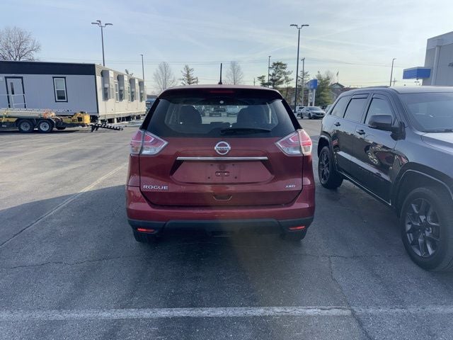 2015 Nissan Rogue S