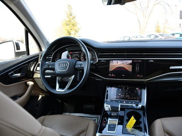 2021 Audi Q7 45 Premium Plus quattro