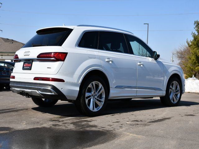 2021 Audi Q7 45 Premium Plus quattro