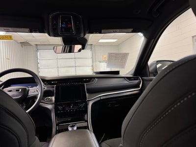 2025 Jeep Grand Cherokee Laredo X