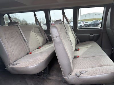 2017 Chevrolet Express 3500 LT Passenger
