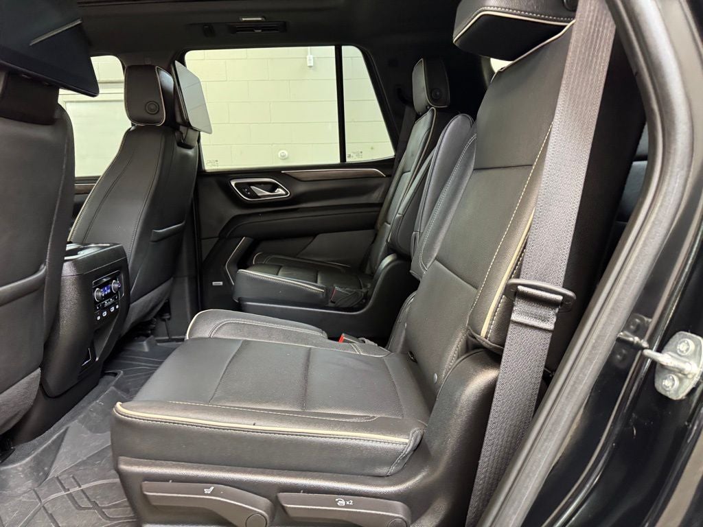2024 Chevrolet Tahoe Premier Premium Package/Rear Seat Media