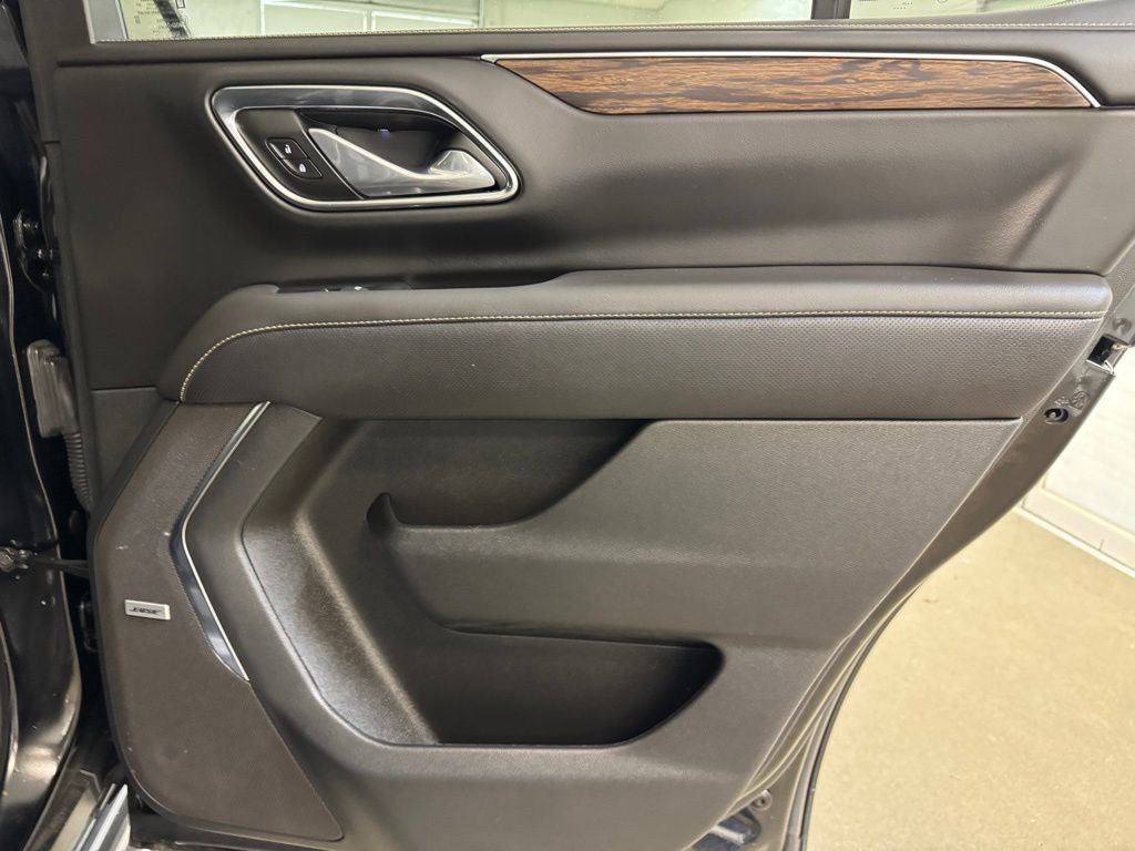 2024 Chevrolet Tahoe Premier Premium Package/Rear Seat Media