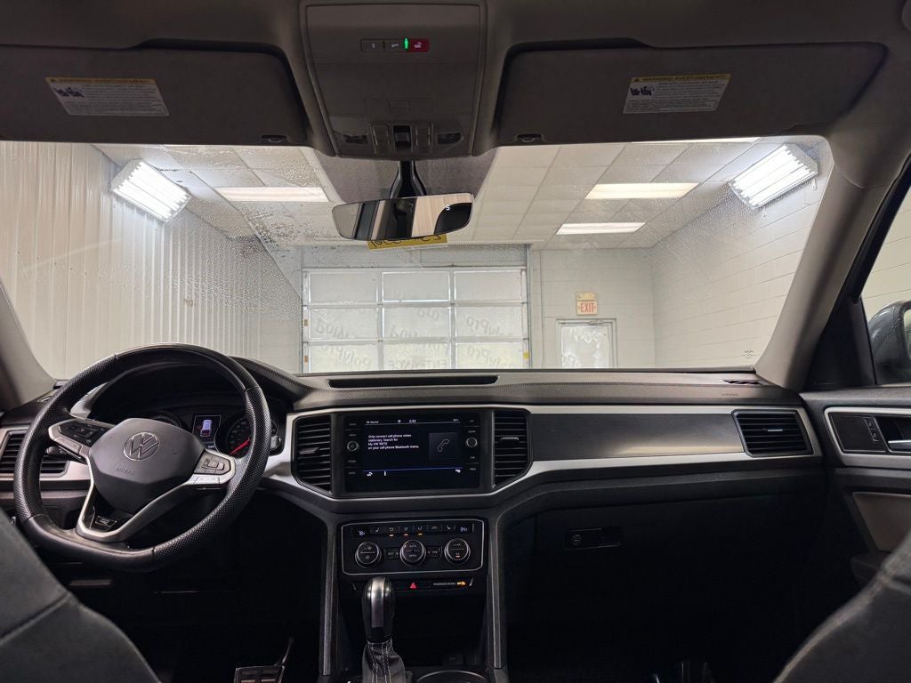 2021 Volkswagen Atlas 3.6L V6 SE w/Technology R-Line