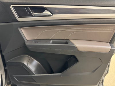 2021 Volkswagen Atlas 3.6L V6 SE w/Technology R-Line